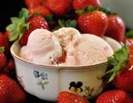 Strawberry Ice Cream